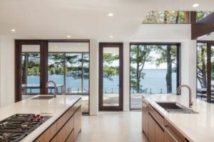 在海滨房产上建造定制住宅的理由